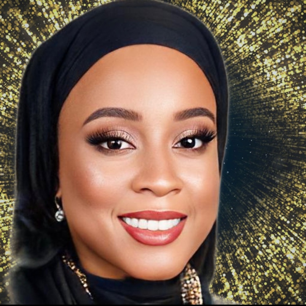Meet your Posher, Hakimah